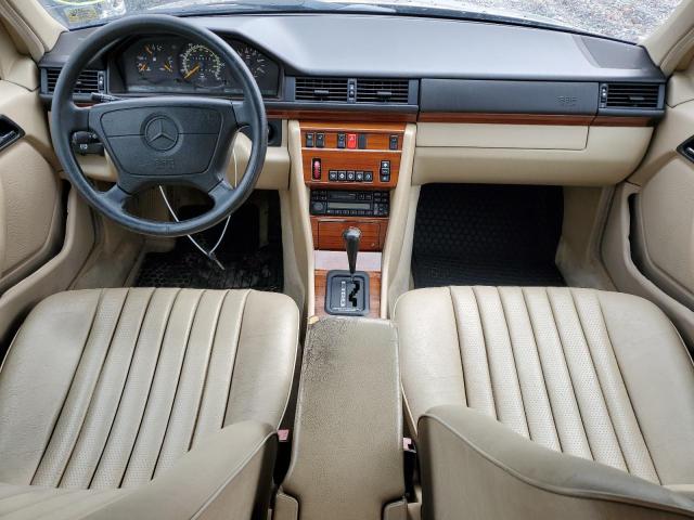 WDBEB31E7SC129672 - 1995 MERCEDES-BENZ E 300D BROWN photo 8