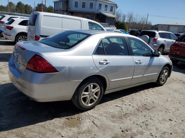 1HGCM56727A058278 - 2007 HONDA ACCORD EX SILVER photo 3