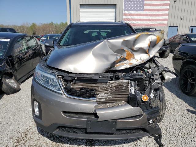 5XYKT3A60FG625330 - 2015 KIA SORENTO LX GRAY photo 5