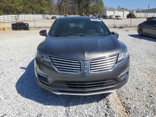 5LMCJ3C90HUL61408 - 2017 LINCOLN MKC RESERVE ნაცრისფერი ფოტო 5