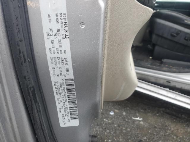 2C4RC1BG7FR717931 - 2015 CHRYSLER TOWN & COU TOURING Gümüş foto 12