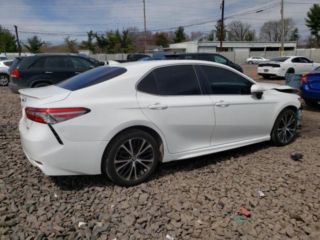 4T1B11HK1KU791017 - 2019 TOYOTA CAMRY L WHITE photo 3