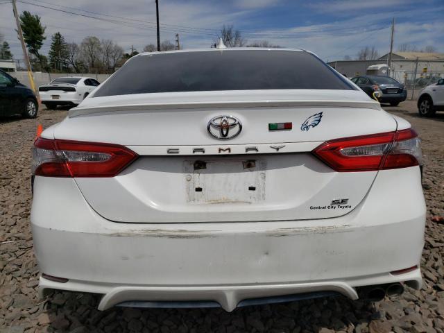 4T1B11HK1KU791017 - 2019 TOYOTA CAMRY L WHITE photo 6