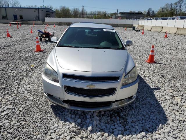 1G1ZC5EB3A4132632 - 2010 CHEVROLET MALIBU 1LT SILVER photo 5