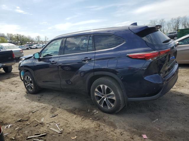 5TDGZRBH0NS589552 - 2022 TOYOTA HIGHLANDER XLE BLUE photo 2