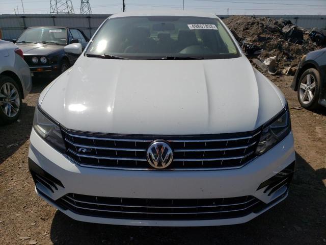 1VWDT7A37HC018268 - 2017 VOLKSWAGEN PASSAT R-LINE თეთრი ფოტო 5