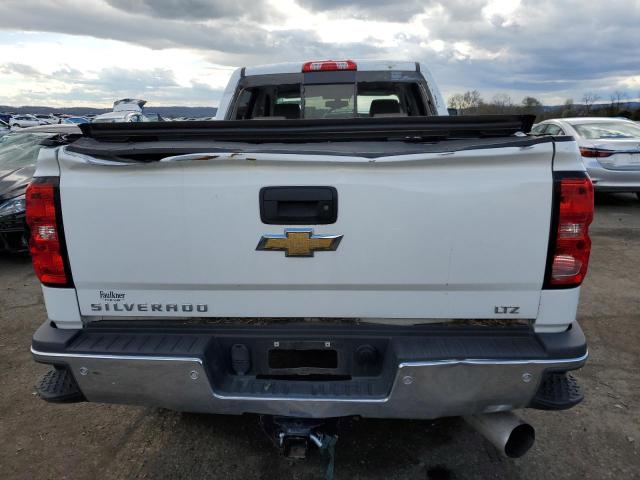 1GC1KTEY7KF217317 - 2019 CHEVROLET SILVER1500 K2500 HEAVY DUTY LTZ WHITE photo 6