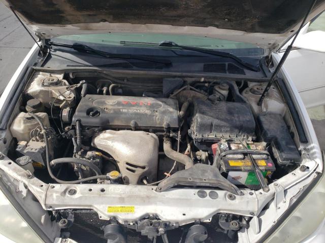 4T1BE30K75U552393 - 2005 TOYOTA CAMRY LE WHITE photo 11