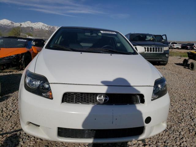 JTKDE167X60109676 - 2006 TOYOTA SCION TC WHITE photo 5