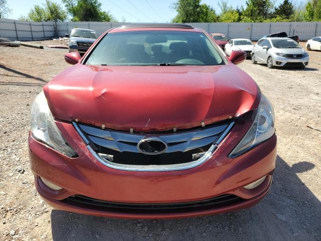 5NPEC4ACXCH479080 - 2012 HYUNDAI SONATA SE RED photo 5