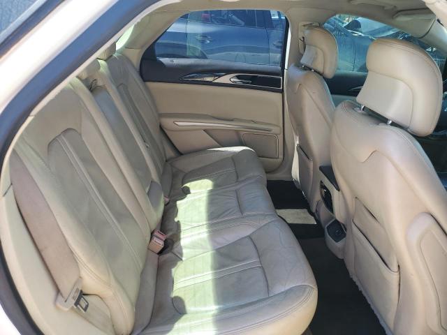 3LN6L2JK6DR800963 - 2013 LINCOLN MKZ Білий фото 10