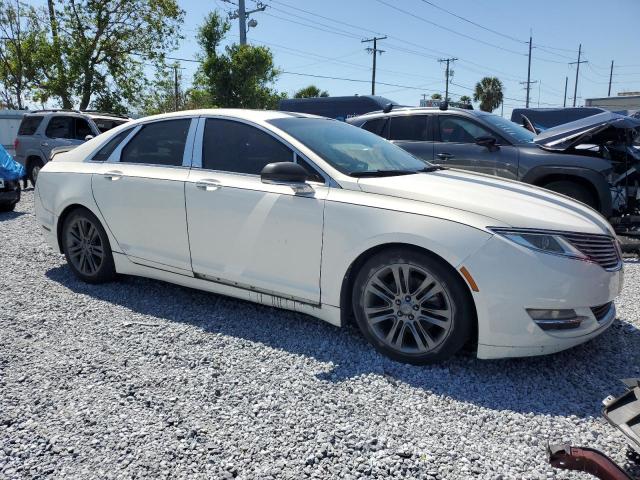 3LN6L2JK6DR800963 - 2013 LINCOLN MKZ Білий фото 4