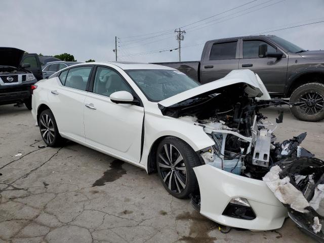 1N4BL4FW3MN355245 - 2021 NISSAN ALTIMA PLATINUM WHITE photo 4