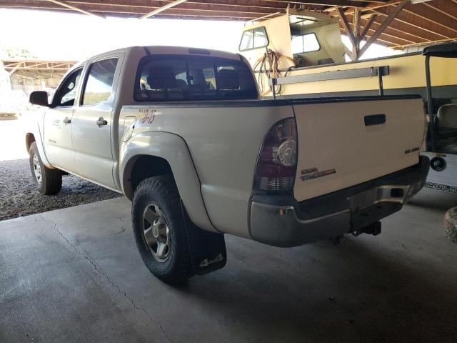 3TMLU4EN2DM116672 - 2013 TOYOTA TACOMA DOUBLE CAB Білий фото 2