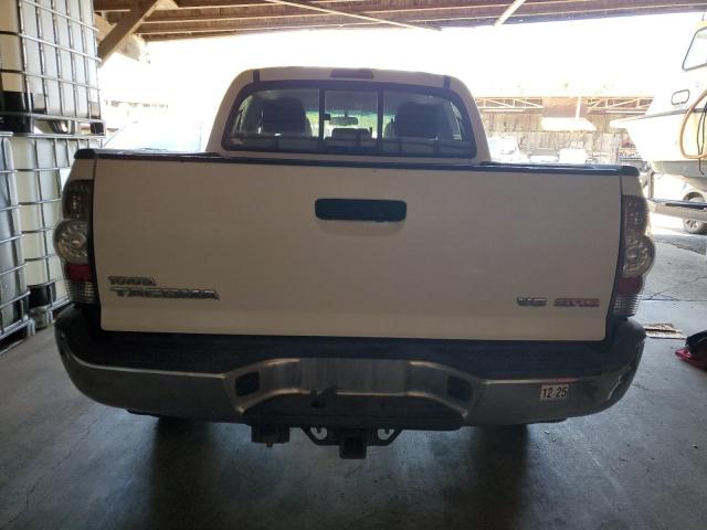 3TMLU4EN2DM116672 - 2013 TOYOTA TACOMA DOUBLE CAB Білий фото 6