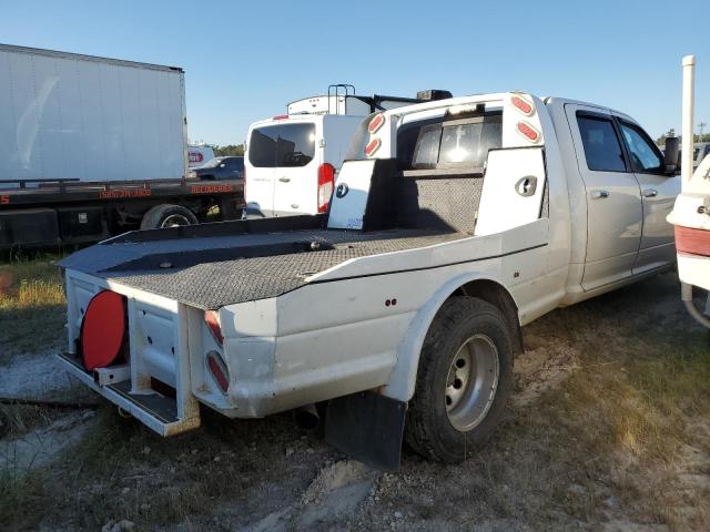 3C63RPHL8EG130256 - 2014 RAM 3500 SLT WHITE photo 4