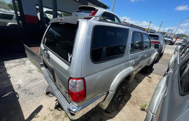 JT3GN86R410189665 - 2001 TOYOTA 4RUNNER SR5 SILVER photo 4