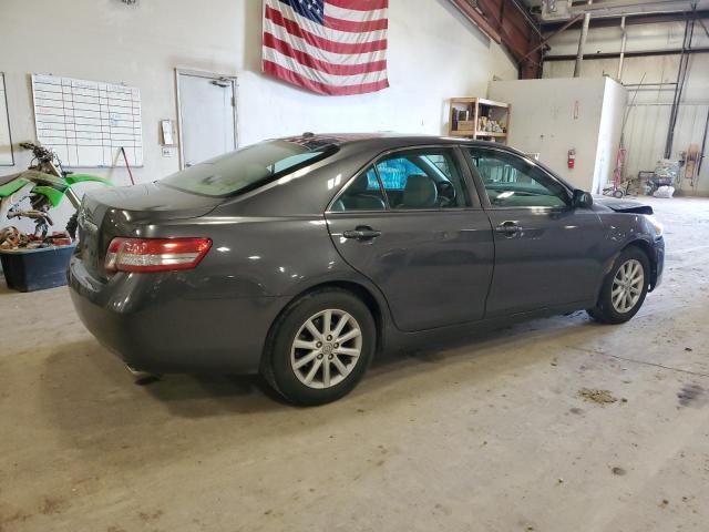 4T4BF3EK0BR175283 - 2011 TOYOTA CAMRY BASE GRAY photo 3