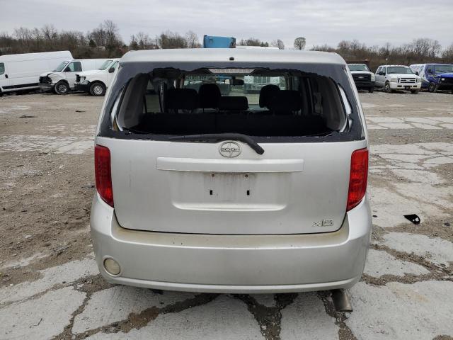 JTLKE50E181000778 - 2008 TOYOTA SCION XB SILVER photo 6