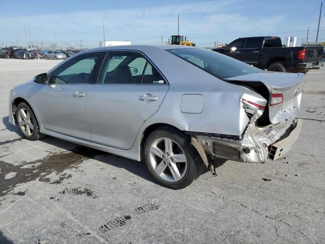 4T1BF1FK2DU270749 - 2013 TOYOTA CAMRY L SILVER photo 2