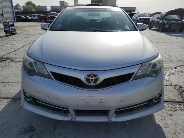 4T1BF1FK2DU270749 - 2013 TOYOTA CAMRY L SILVER photo 5