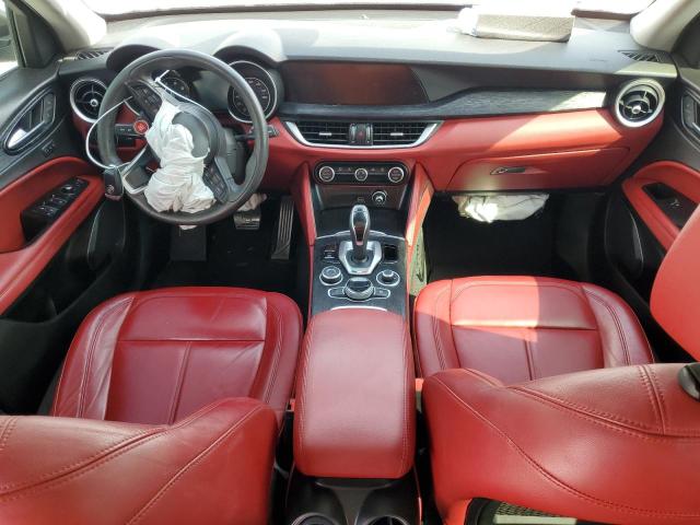 ZASPAJAN4M7D11740 - 2021 ALFA ROMEO STELVIO SPORT Silber Foto 8