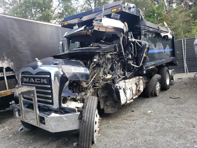 1M2AX07C1JM037774 - 2018 MACK 700 GU700 BLACK photo 2