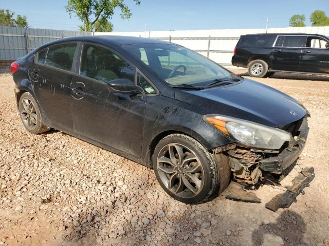 KNAFK4A68F5431581 - 2015 KIA FORTE LX BLACK photo 4