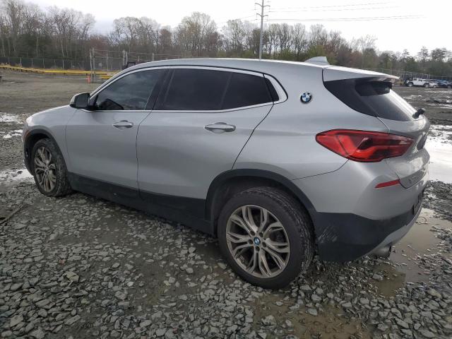 WBXYJ5C37JEF69831 - 2018 BMW X2 XDRIVE28I SILVER photo 2