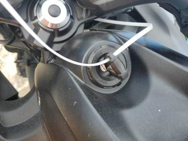 ML5EXER14RDAC4195 - 2024 KAWASAKI EX650 R BLACK photo 8