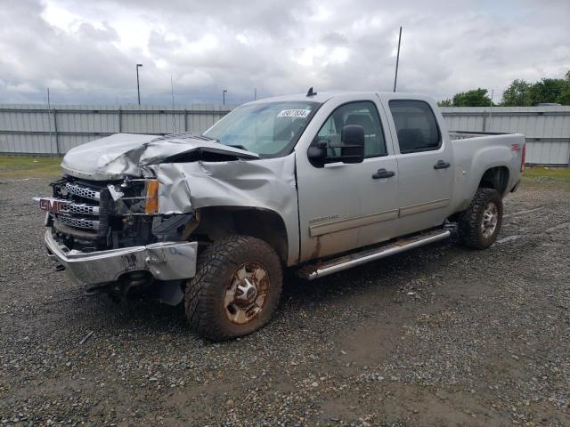 2013 GMC SIERRA K2500 SLE, 