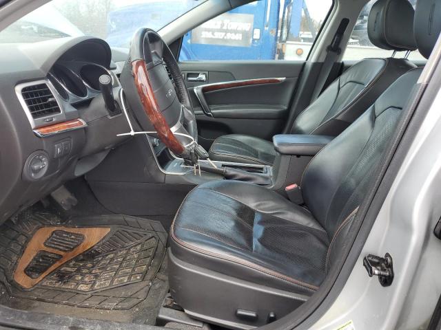3LNHL2GC8AR647572 - 2010 LINCOLN MKZ SILVER photo 7
