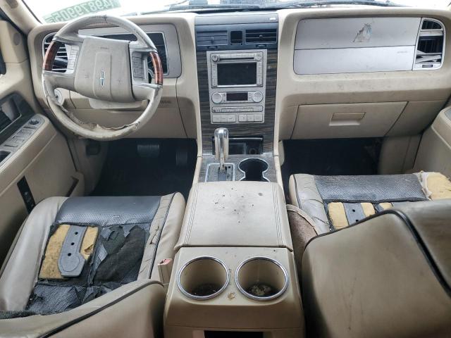 5LMFU27528LJ02348 - 2008 LINCOLN NAVIGATOR 白色 照片 8