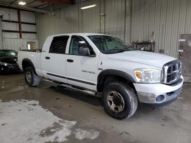 3D7KS19D77G795042 - 2007 DODGE RAM 1500 WHITE photo 4