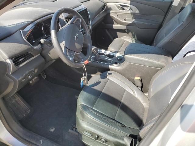 1GNERJKW4MJ268981 - 2021 CHEVROLET TRAVERSE RS SILVER photo 7