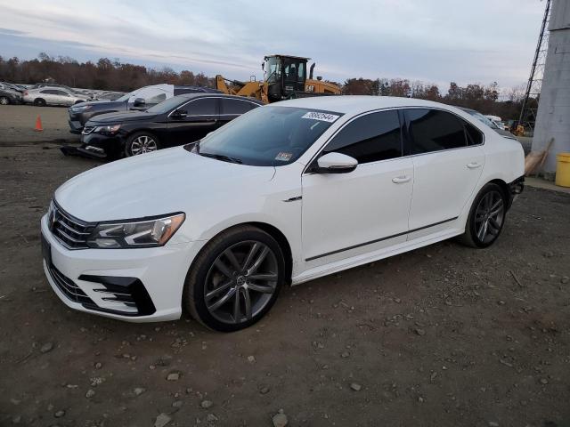 1VWDT7A32HC044289 - 2017 VOLKSWAGEN PASSAT R-LINE თეთრი ფოტო 1