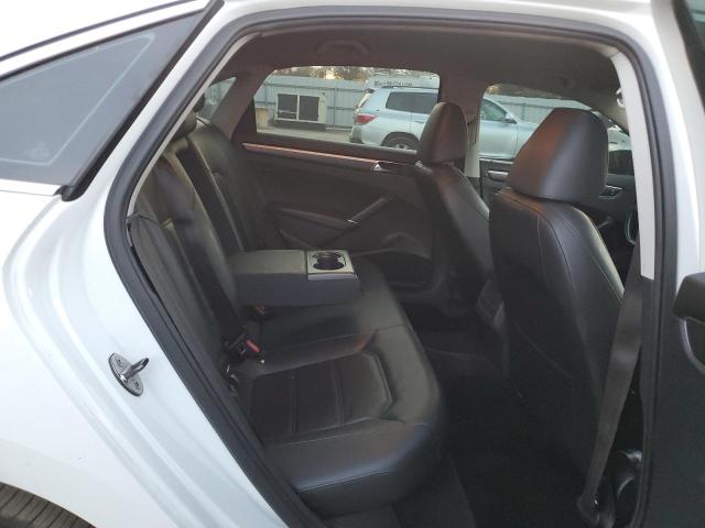 1VWDT7A32HC044289 - 2017 VOLKSWAGEN PASSAT R-LINE თეთრი ფოტო 10