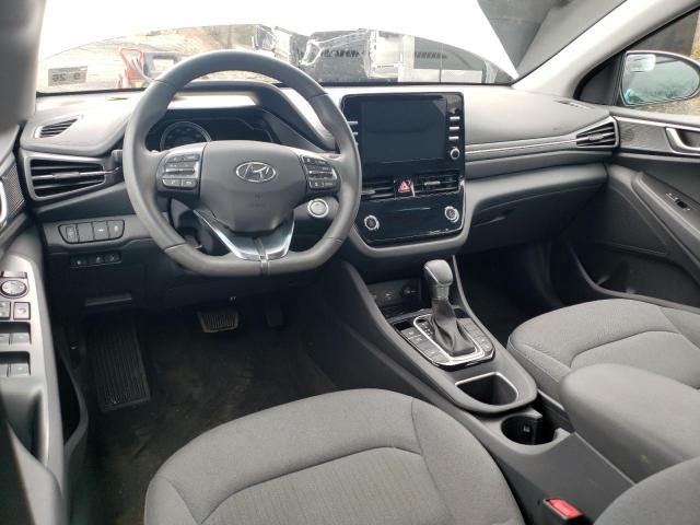 KMHC65LD3NU269404 - 2022 HYUNDAI IONIQ SE SILVER photo 8