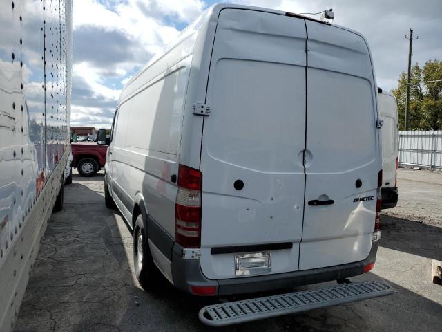 WD3PE8CB3C5710250 - 2012 MERCEDES-BENZ SPRINTER 2500 WHITE photo 2