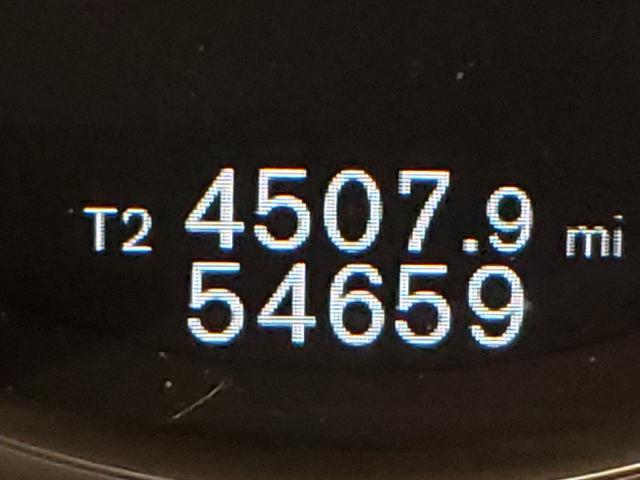 YV440MRR7H2096040 - 2017 VOLVO XC60 T5 DYNAMIC თეთრი ფოტო 8