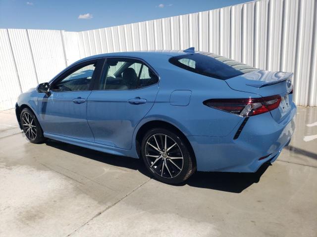 4T1G11AK5RU234525 - 2024 TOYOTA CAMRY SE NIGHT SHADE BLUE photo 2
