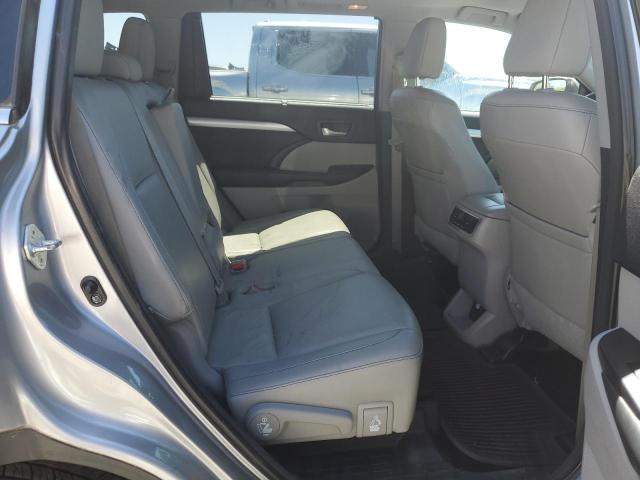 5TDJKRFH3FS137777 - 2015 TOYOTA HIGHLANDER XLE 银色 照片 11