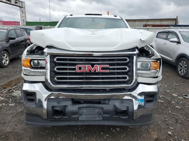 2GT22NEG8K1205269 - 2019 GMC SIERRA K2500 HEAVY DUTY WHITE photo 5