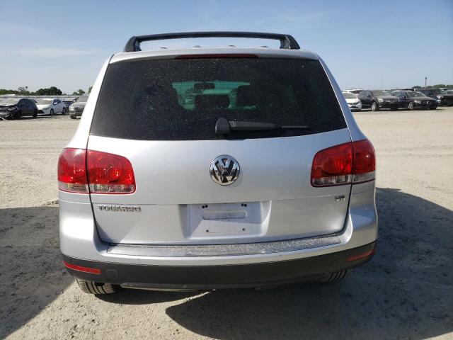 WVGBC67L74D015656 - 2004 VOLKSWAGEN TOUAREG 3.2 SILVER photo 6