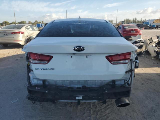 5XXGT4L38JG235782 - 2018 KIA OPTIMA LX WHITE photo 6