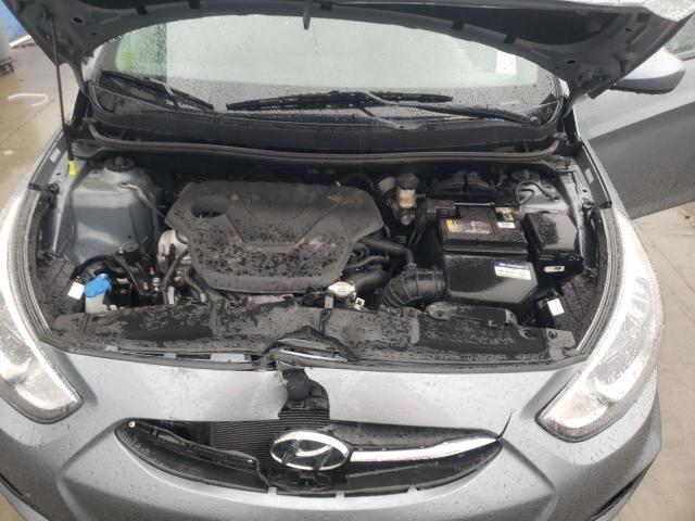 KMHCT5AE0HU363250 - 2017 HYUNDAI ACCENT SE GRAY photo 11