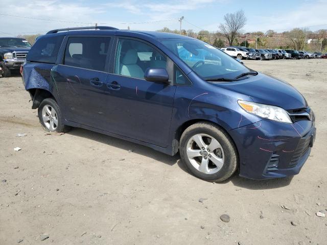 5TDKZ3DC1KS977524 - 2019 TOYOTA SIENNA LE BLUE photo 4