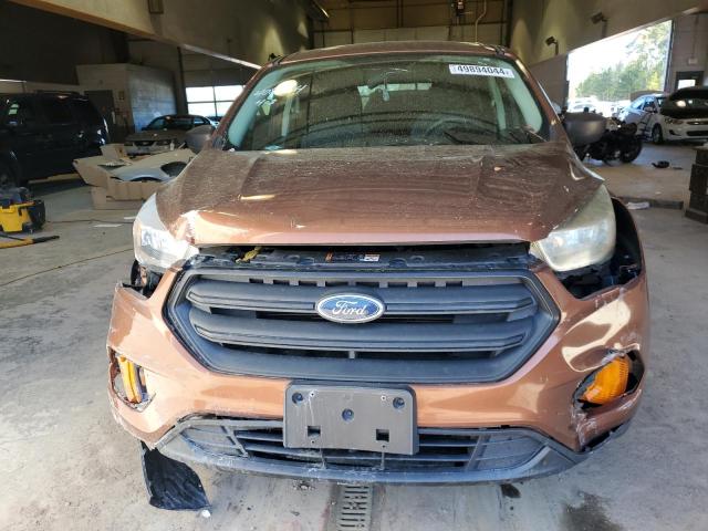 1FMCU0F74HUD25241 - 2017 FORD ESCAPE S ORANGE photo 5