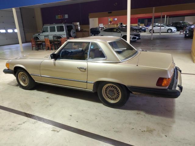 WDBBA45A5EA001448 - 1984 MERCEDES-BENZ 380 SL TAN photo 2