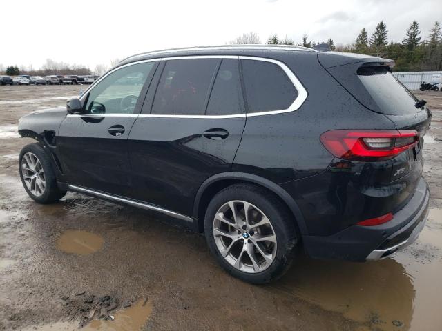 5UXTA6C02M9G89292 - 2021 BMW X5 XDRIVE45E BLACK photo 2